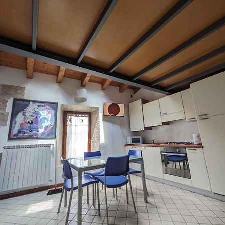 דירות קפריאטה סן ג'רבסיו A Casa Di Leo מראה חיצוני תמונה